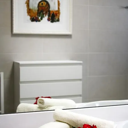 Casa Rosas By Buenavilla Holiday home *