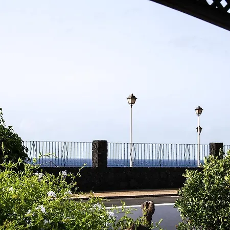 Casa Rosas By Buenavilla Holiday home Puerto del Carmen (Lanzarote)